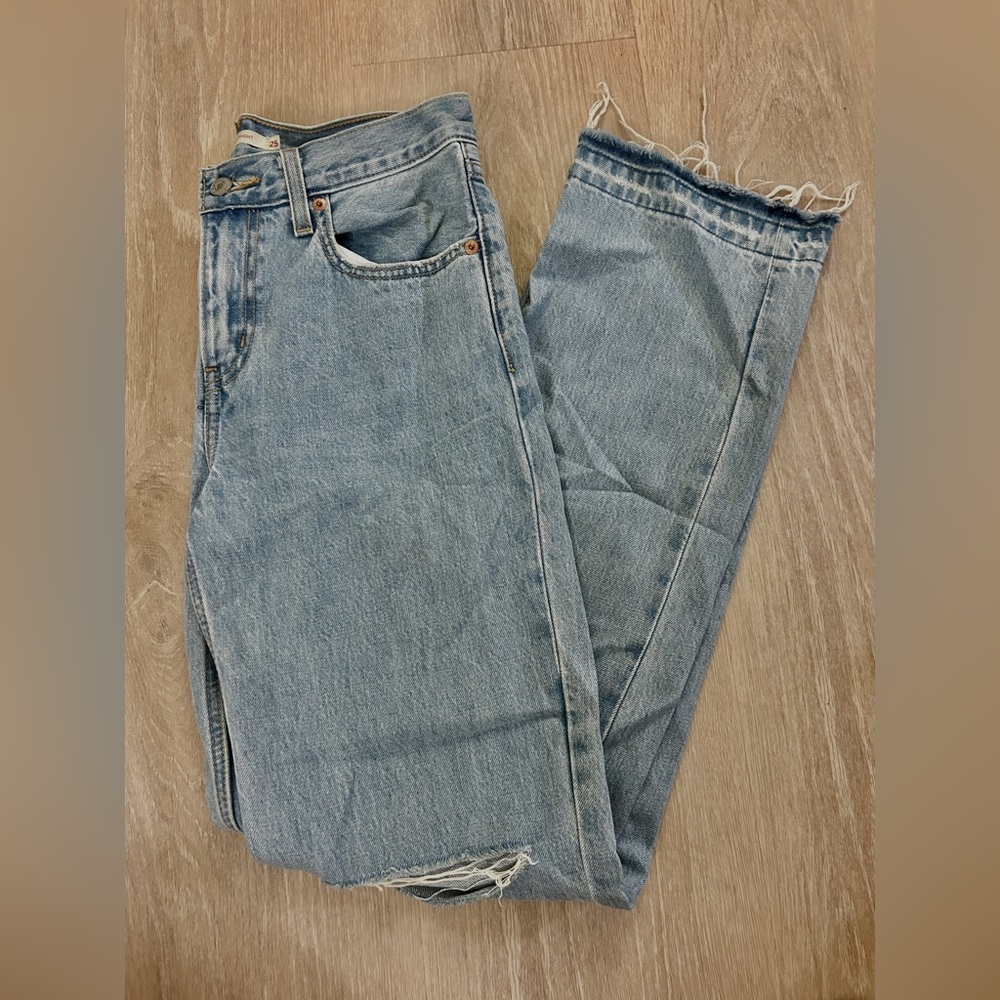 WMNS Levi’s jeans